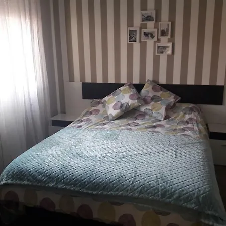 Apartamento 5 Lobitos Apartment Ávila